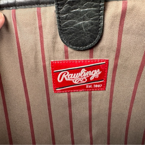 Rawlings Leather Ace Messenger Bag | Distresseed Black Leather | Good Condition - Picture 6 of 11